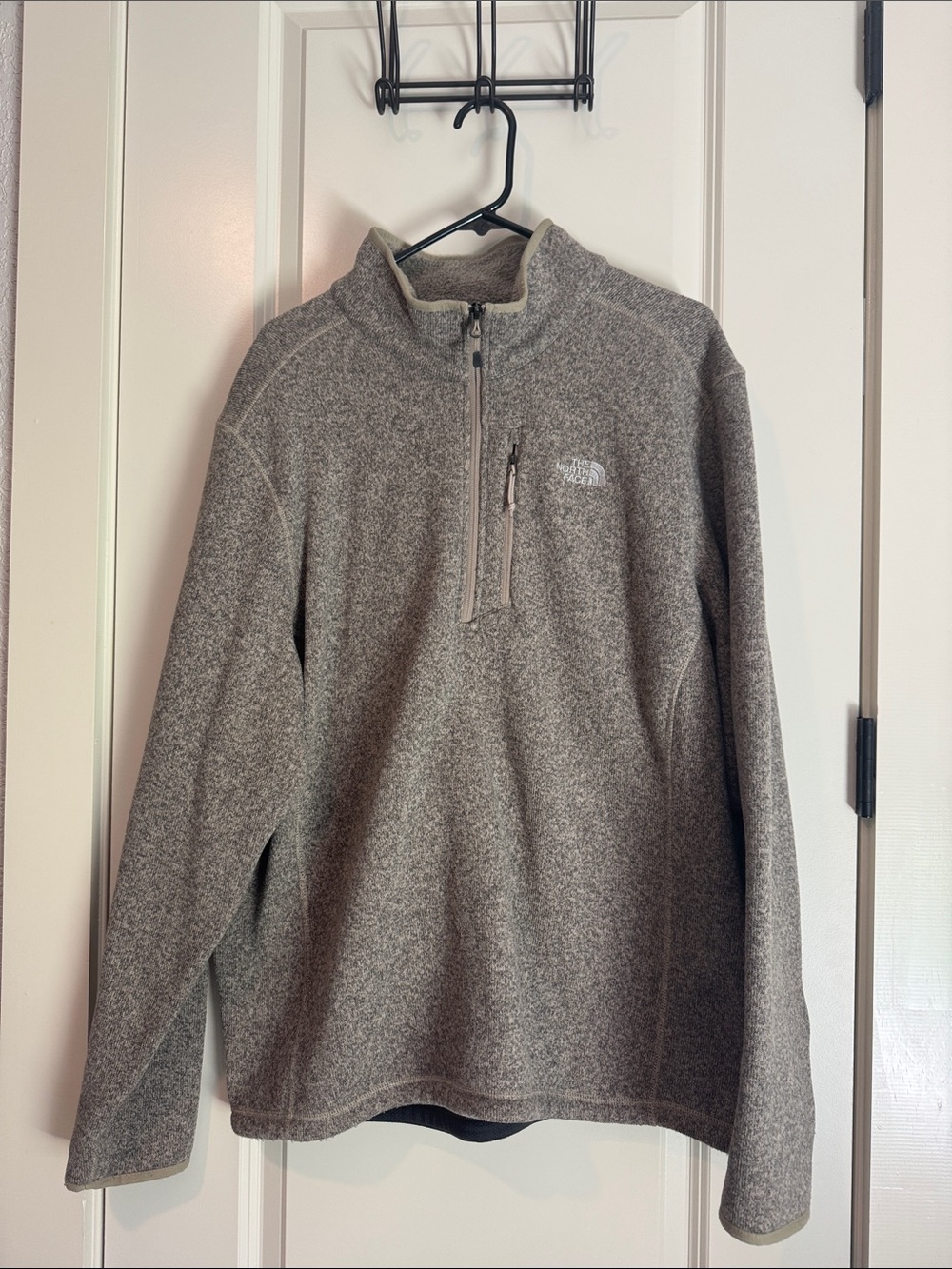The North Face Men's Heather Gray/Tan Half-Zip Fleece Pullover